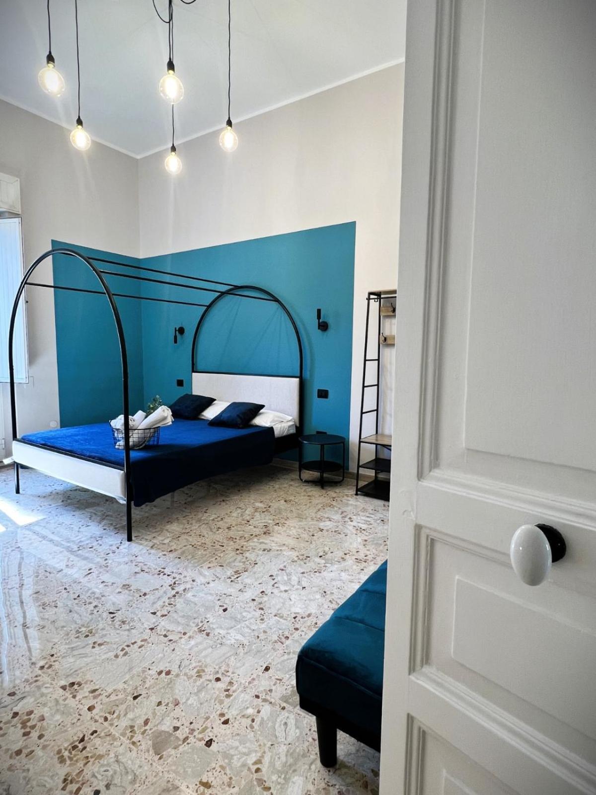 Lucky Corner - Elegant Stay Tarente Extérieur photo