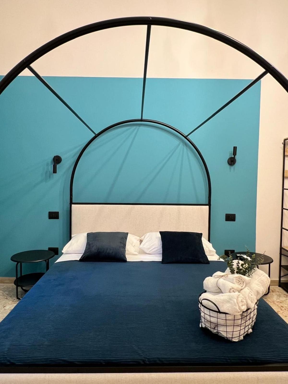 Lucky Corner - Elegant Stay Tarente Extérieur photo